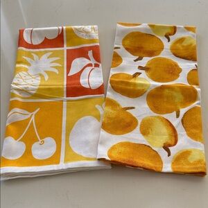 Crate&Barrel Pumpkin & Fruit Dish Towel Set NWT